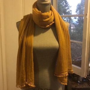 Vince Camuto scarf